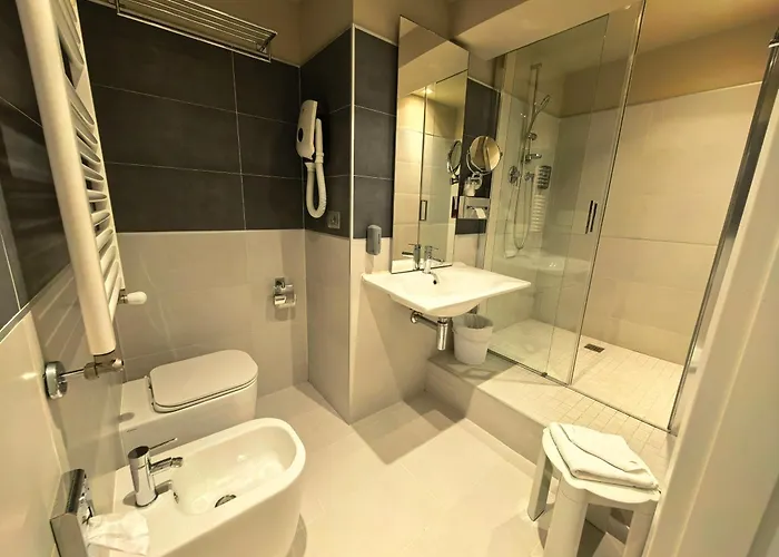 La Dolce Vita Hotel