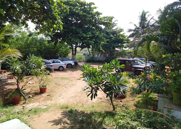Anthy'S Guesthouse And Restaurant