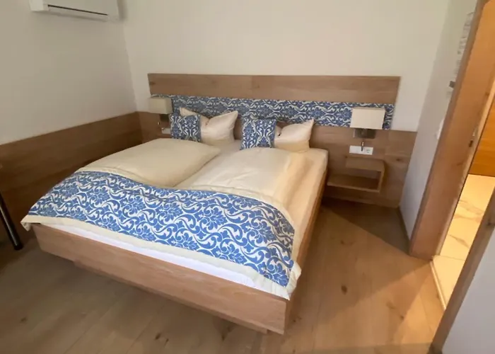 Hotel Falkenseer Hof