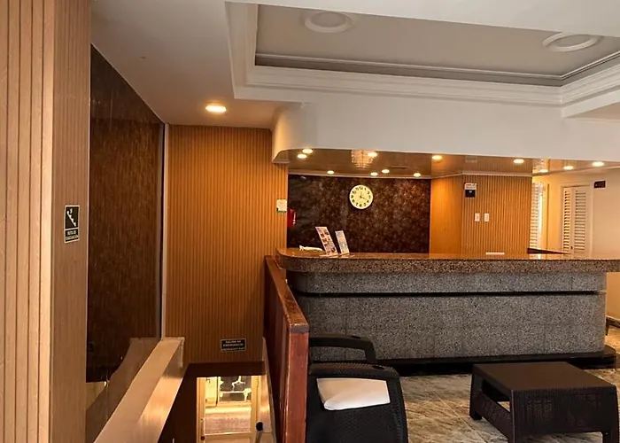 Holiday Sai Hotel