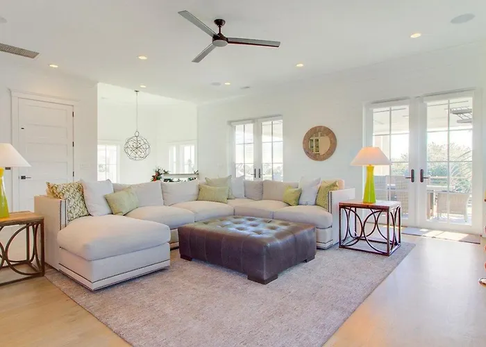 311 Carolina By Avantstay