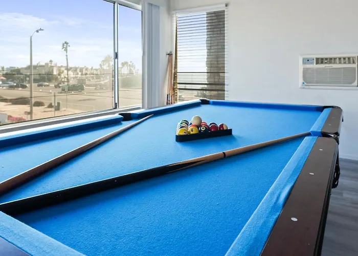 Ocean View Beach Stay W Pool Table & Bikes