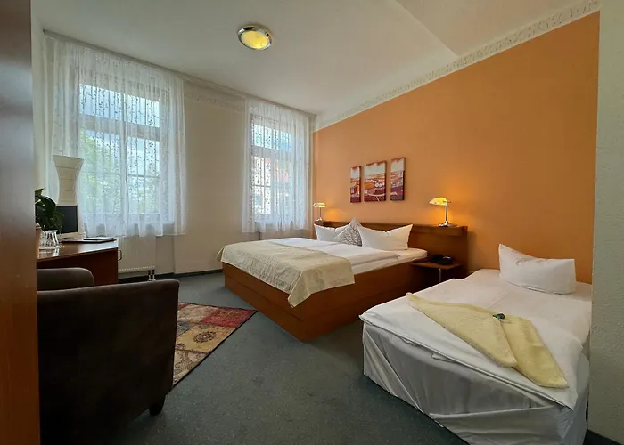 Logis Hotel Stadt Neustadt