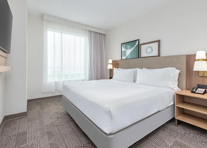 Port Arthur Hotels