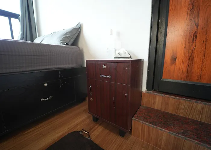 Da Java 18 Hostel And Homestay Chikmagalur