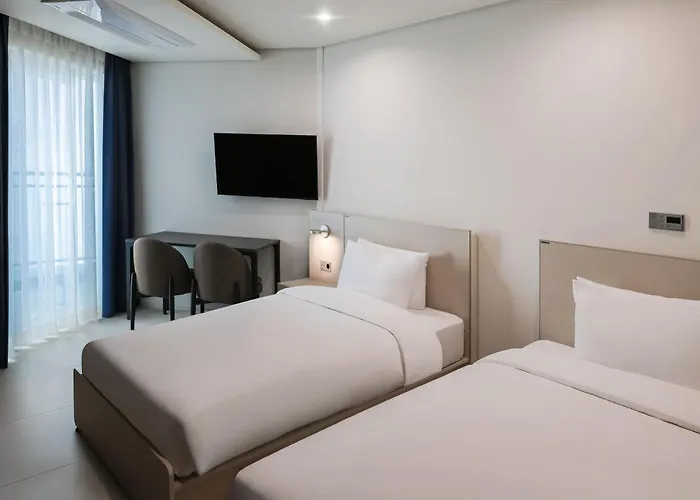 Hotel The Botanik Sewoon Myeongdong