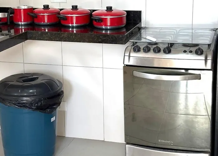 Pousada Lemon Quartos Casal E Familia - Ar Condicionado E Frigobar - Sesc Bertioga