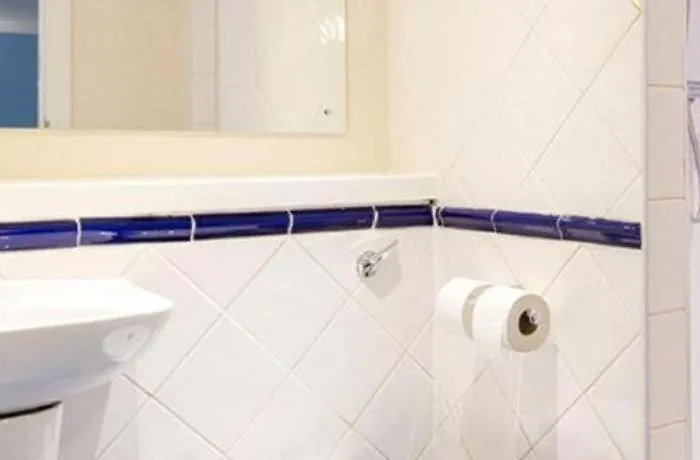 Travelodge Perth Central