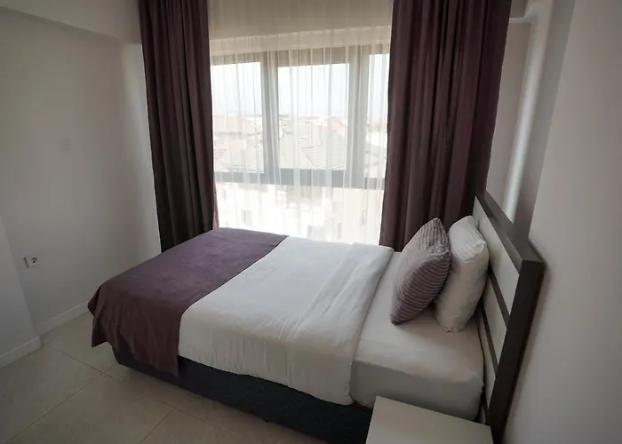 Elea Premium Stay