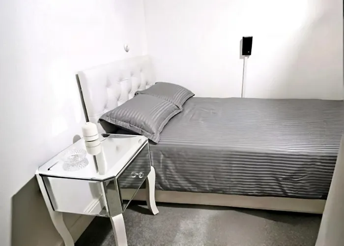 Su Casa Hostel