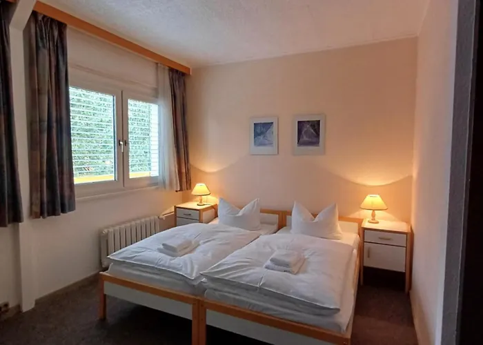 Hotel am Lärchenberg I Frühstück, WLAN, Parkplatz