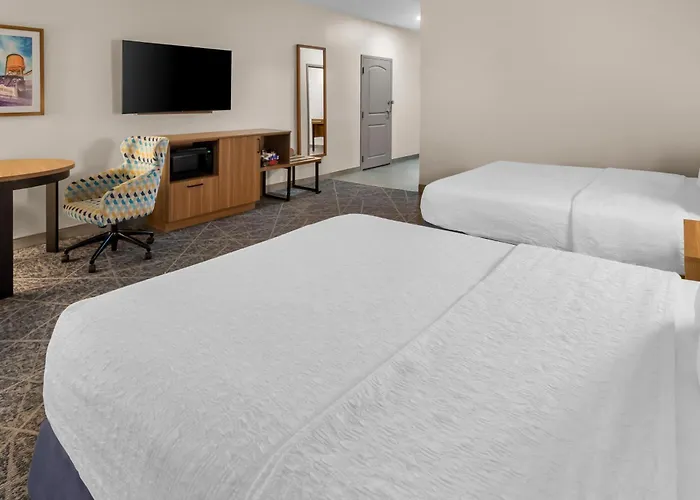 Hampton Inn & Suites Fort Worth/Forest Hill