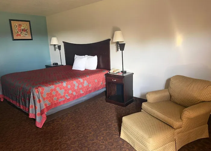 The Magnolia Hotel Searcy