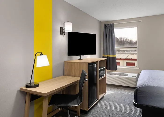 Super 8 By Wyndham Chattanooga East - Hamilton Place