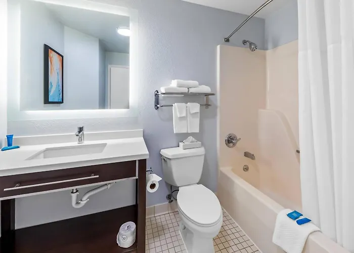 Mainstay Suites Cincinnati Blue Ash