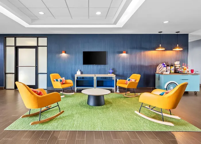 Spark By Hilton Shawnee