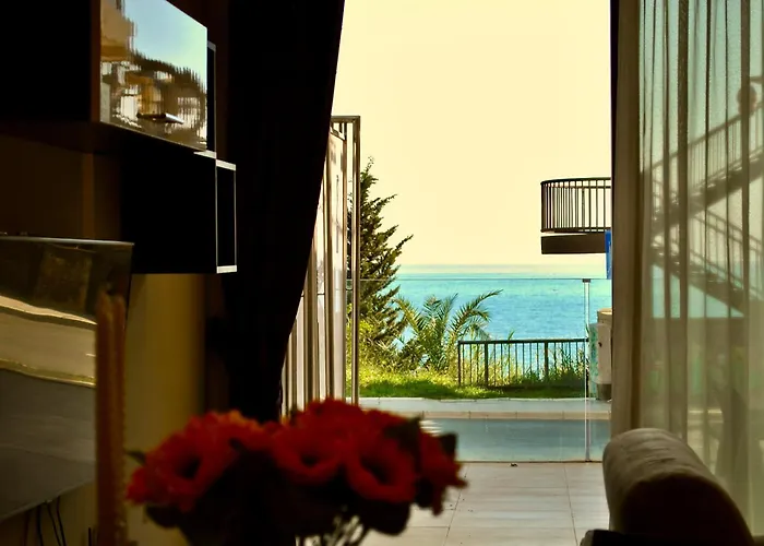Shine Residence