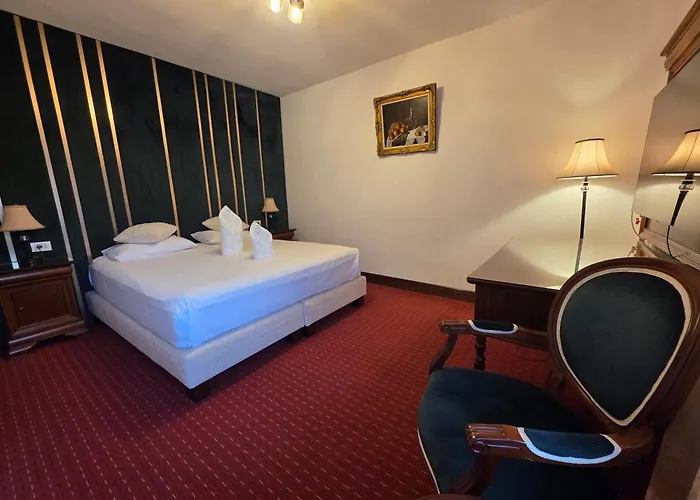 Hotel Select