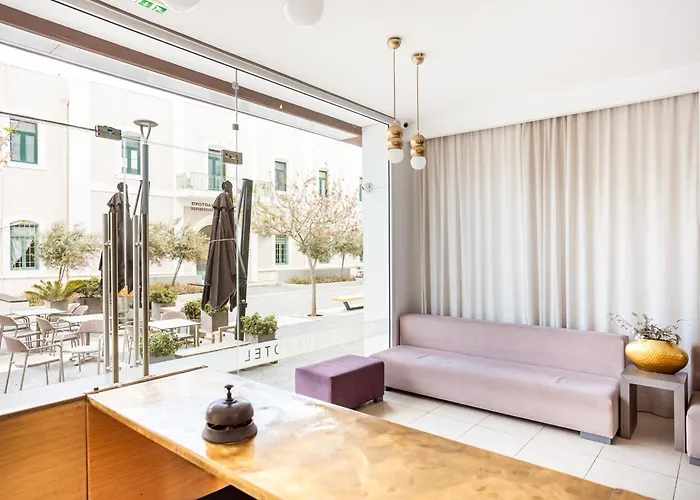Coral Hotel - Hotelia Hospitality Group