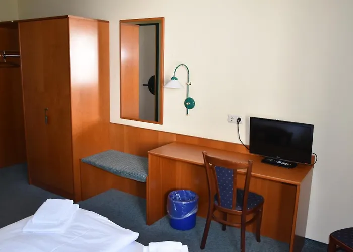 Arc Hotel