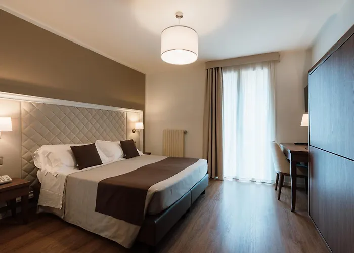 Hotel Eden Salo