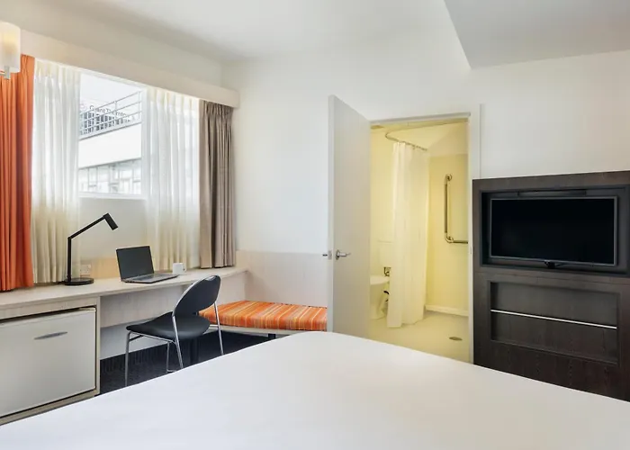 Ibis Wellington
