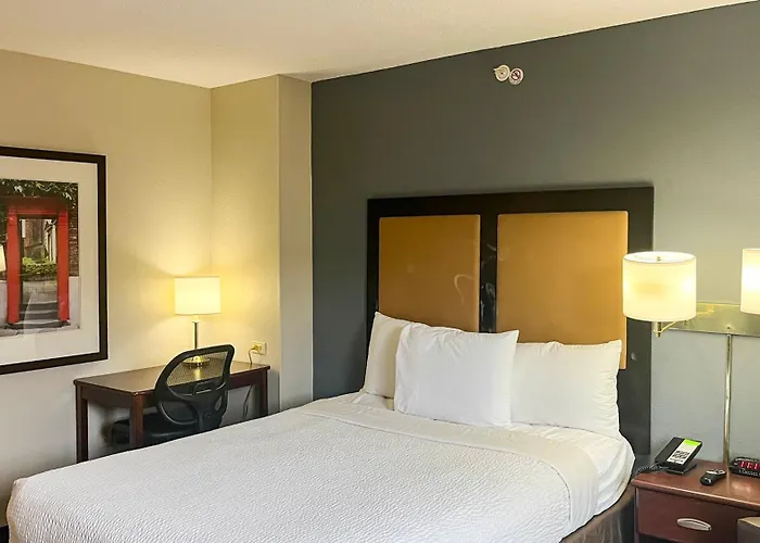Studio 6 Chantilly Va Washington Dulles Airport