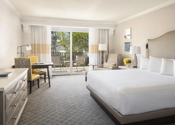 Huntington Beach City Center Hotels