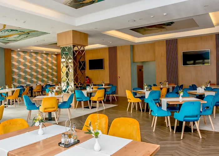 Grand View Hotel & Suites Copou