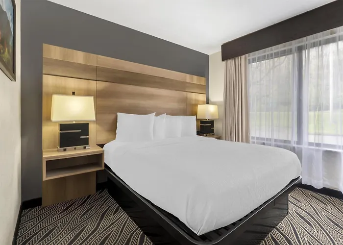 Best Western Braddock Inn
