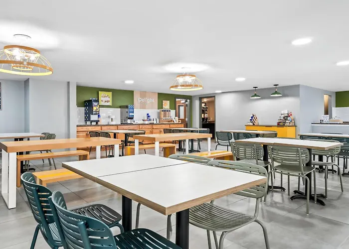 Spark By Hilton Portland Airport Maine Mall