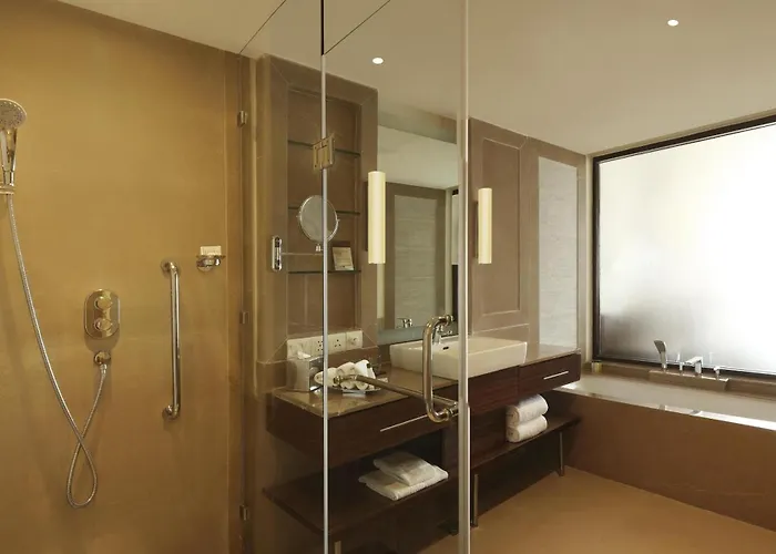 Doubletree By Hilton Agra