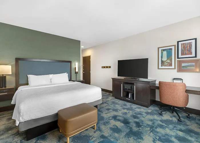 Hampton Inn & Suites Bend