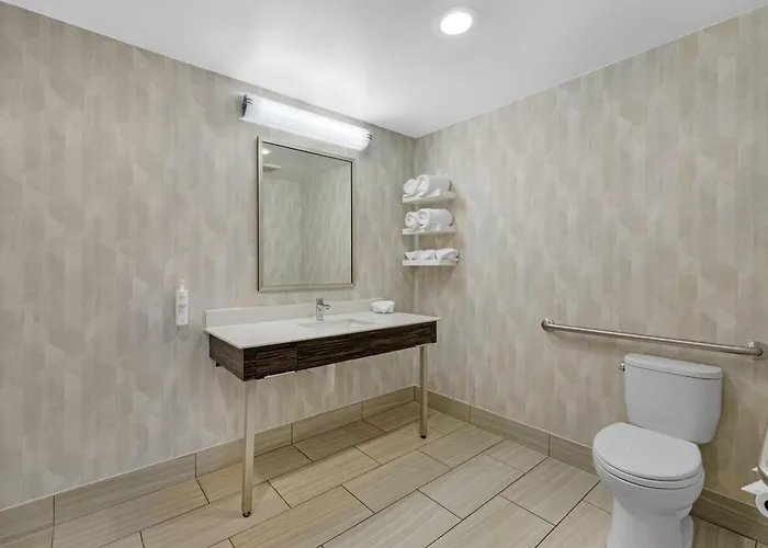 Hampton Inn & Suites Bend