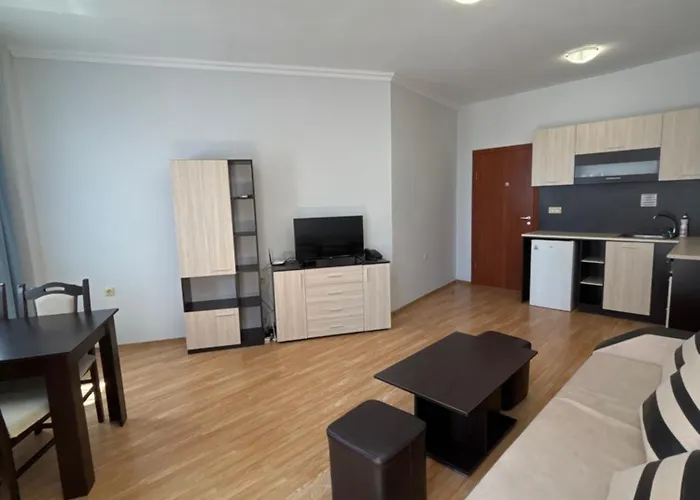 HOTEL IZVORA Beach Front Suites