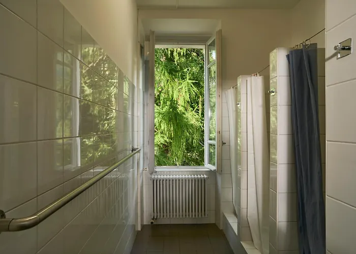 Wild Valley Hostel - Villa Edera
