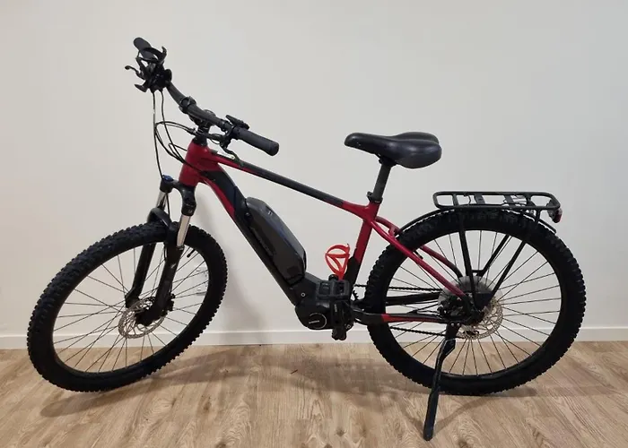 Twin Coast Adventures Motel & Cycle Hire