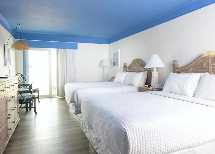 Surf Side Hotel