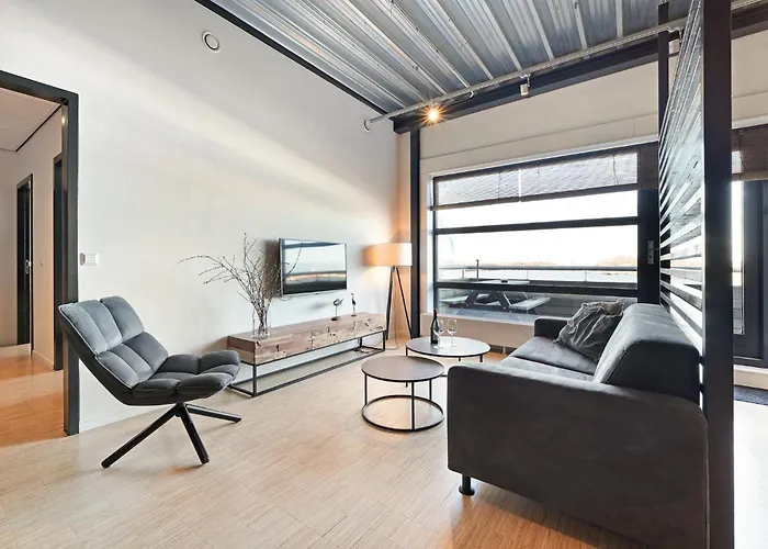 Dock Hotel Stellendam