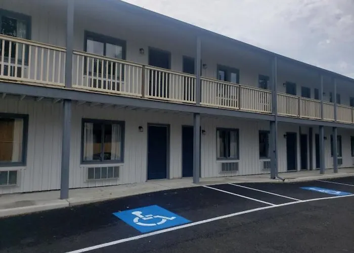 Main Street Motel