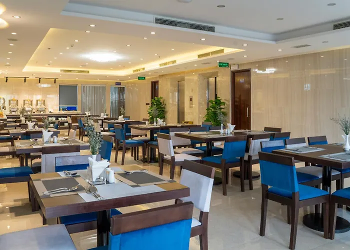 Ruby Star Da Nang - Central My Khe Beach