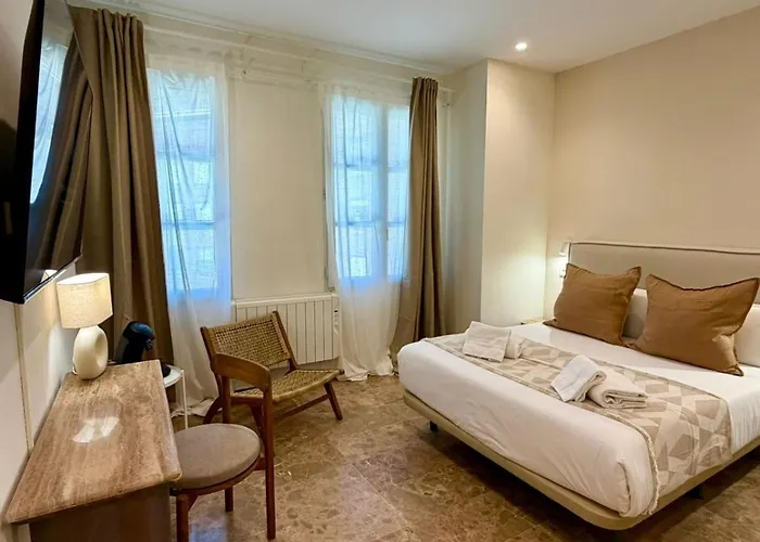 Vtz The Orus Factory Hotel - Parking Muy Economico