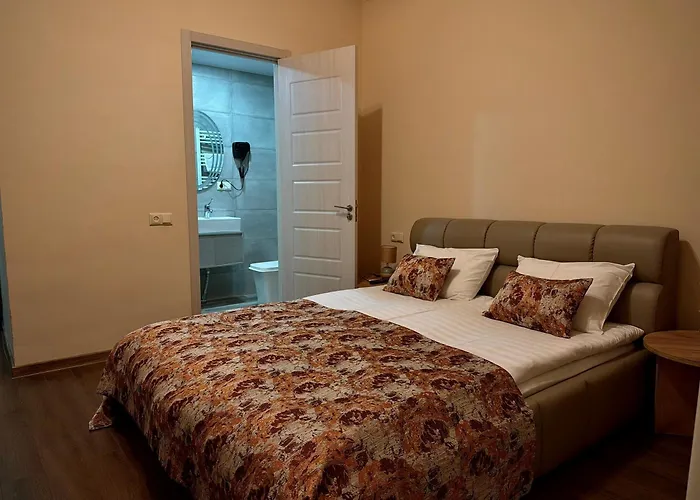Kera Rooms