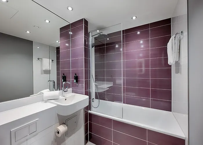 Premier Inn Regensburg City Centre