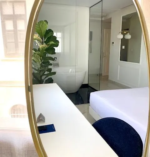 Blue Luxury Suites