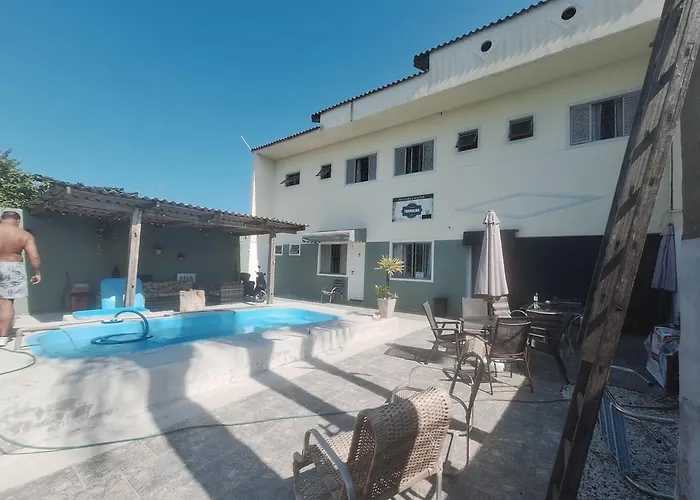 Pousada Recanto Vo da Maria com Piscina a 440mt da praia