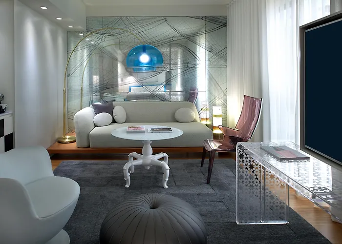 The Valorian West Hollywood, Curio Collection by Hilton
