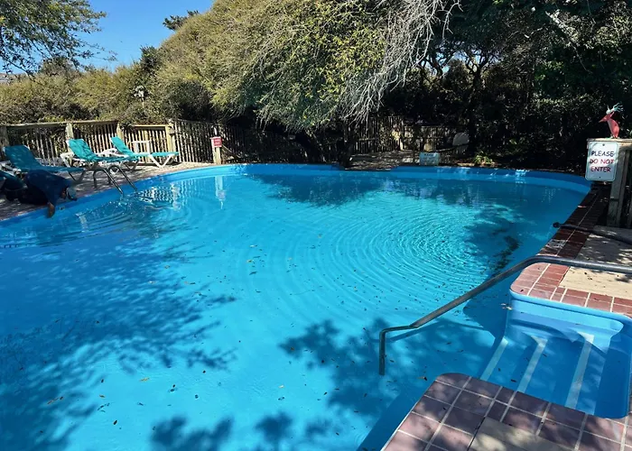 Atlantis Lodge