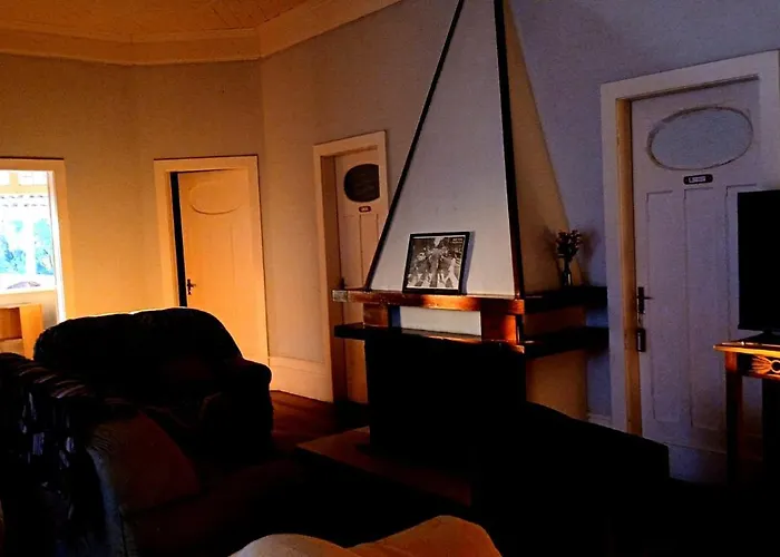 Vila Santa Eulália Hostel