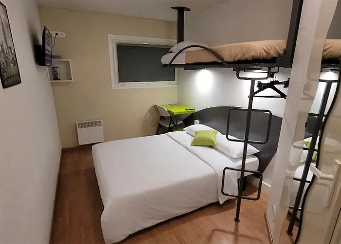 Hotels in Arques (Pas-de-Calais)